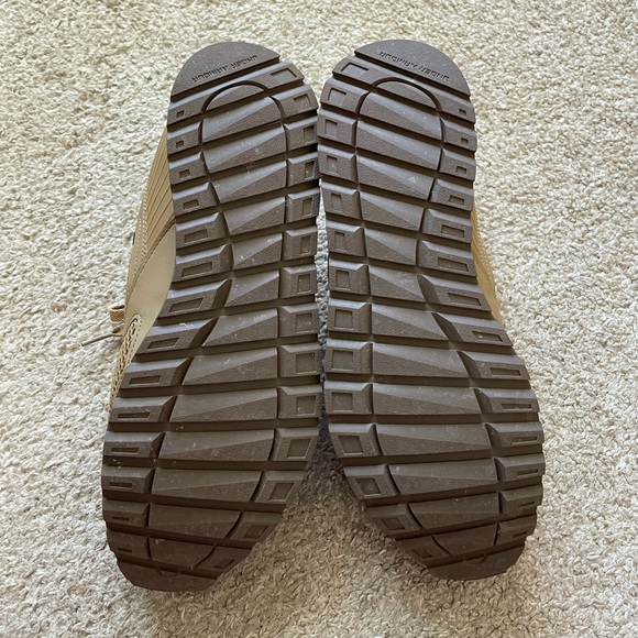 Under Armour Essential Runner Tan Athletic Shoes with Mesh Upper - Picture 4 of 4